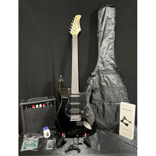 Elektro Gitar Set Siyah Hss Manyetikli 15w Amfi (GİTAR-AMFİ-KABLO-ASKI-KAPO-AKORT CİHAZI-YEDEK TEL)